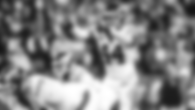 Strong Against the Run, but Unable to Stymie Patriots’ Air Attack