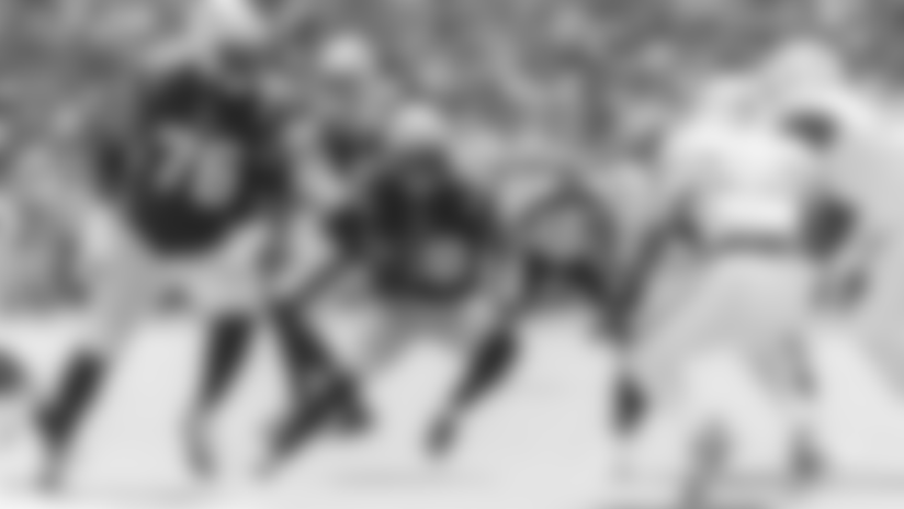 Patriots running backs Rhamondre Stevenson and Antonio Gibson both had standout performances during New England's Week 2 win over the Dolphins.