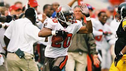 Top Five Interception Seasons in Bucs History | 50 Seasons | 2025 Tampa Bay  Buccaneers