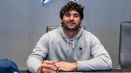 Sam Howell: Cowboys signing me is a 'dream come true'