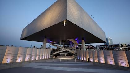 Jones Family, Cowboys players on hand for Medal of Honor Museum grand opening
