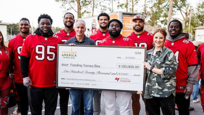 Tampa Bay Buccaneers Foundation Hosts 10th Annual Treasure Chests