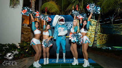 Thousands raise millions in Miami Dolphins Cancer Challenge - Sun Sentinel Thousands raise millions in Miami Dolphins Cancer Challenge - Sun Sentinel