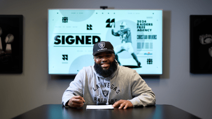 Las Vegas Raiders introduce newly signed DT Christian Wilkins, QB