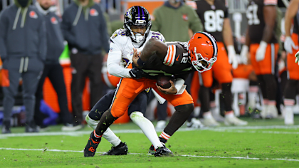 Highlight: Keyon Martin Rips Down Shedeur Sanders for First Career Sack