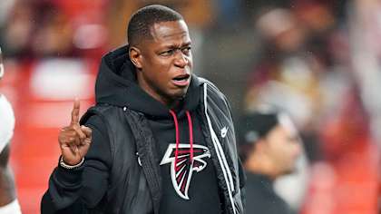 Raheem Morris on Falcons' clock management decisions vs. Commanders