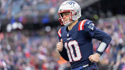 Maxwell Football Club Announces Drake Maye As the Winner of the