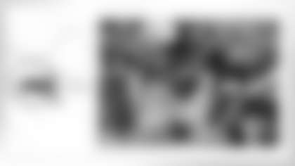 Senior writer Larry Mayer previews the Bears' Black Friday matchup with the Eagles in Philadelphia.