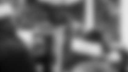 Leo 12.12.25 _0004__JF18816.jpg