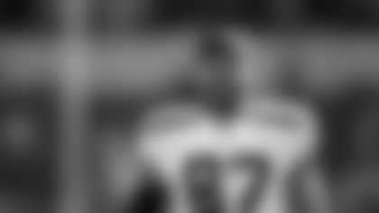 Seattle Seahawks tight end Noah Fant (87) walks back to the locker room before an NFL football game against the Los Angeles Rams, Sunday, Jan. 5, 2025, in Inglewood, Calif. (AP Photo/Kyusung Gong)