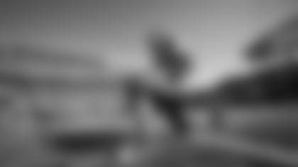 C Ted Karras warms up ahead of the Bengals Week 13 AFC North matchup with the Pittsburgh Steelers, Sunday, December 1, 2024.