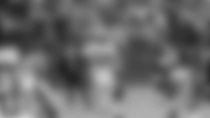 Cincinnati Bengals Eric Crabtree slipped behind Pittsburgh?s defensive back Clarence Oliver (27) in the end zone and took a pass from quarterback Virgil Carter to score the final touchdown in the Bengals rout of the Steelers here on Sunday, Nov. 22, 1970 in Cincinnati. 34-7. Carter also passed to Bob Trumphy, who ran for another touchdown. (AP Photo/GS)