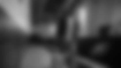 LB Oren Burks arrives at Lincoln Financial Field ahead of the Bengals' first preseason game against the Philadelphia Eagles, Thursday, August 7, 2025.