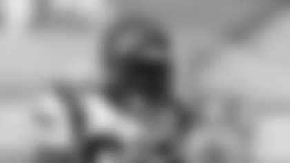 Cincinnati Bengals wide receiver Chad Johnson (85) prepares to catch a pass during an NFL game against the Arizona Cardinals on Sunday, Nov. 2, 2003, in Phoenix. The Cardinals defeated the Bengals 17-14. (Kevin Reece via AP)