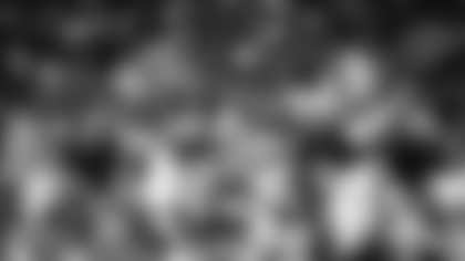 Cincinnati Bengals running back James Brooks (21) rushes upfield with the ball during Superbowl XXIII Jan. 22, 1989,  in Miami. The 49ers defeated the Bengals 20-16. (Vernon J. Biever via AP)