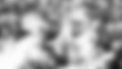 Buffalo Bills vs New England Patriots, Regular Season, October 05, 2025 at Highmark Stadium.