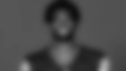 25_WEB_HEADSHOT_SANDERS