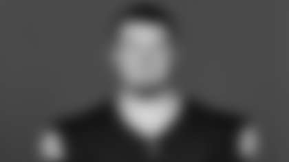 25_WEB_HEADSHOT_LATHAM