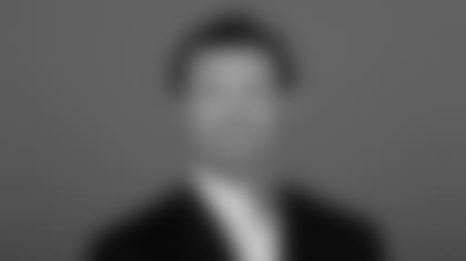 23_WEB_HEADASHOTS_JW