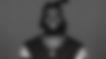 25_WEB_HEADSHOT_JOHNSON