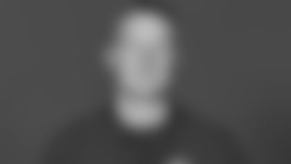 25_WEB_COACH_GIBSON