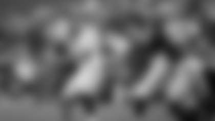 Florida State wide receiver Jayvan Boggs (15) throws a pass against Florida State during the first half of an NCAA college football game, Saturday, Aug. 30, 2025, in Tallahassee, Fla. (AP Photo/Phelan M. Ebenhack)