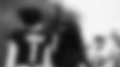 Arizona Cardinals quarterback Kyler Murray (1) and Arizona Cardinals quarterback Jacoby Brissett (7) during practice at the Dignity Health Training Facility on Wednesday, Sep. 3, 2025 in Tempe, AZ.