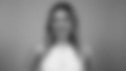 Leslie Castro gets a headshot taken on Wednesday, June 18, 2025 in Tempe, AZ.