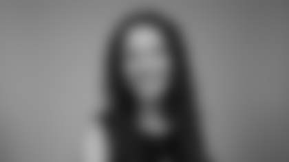 Lindsay Towle gets a headshot taken on Wednesday, June 18, 2025 in Tempe, AZ.