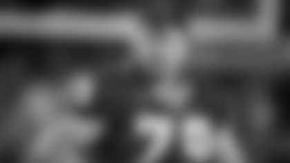 Szott played for the Chiefs from 1990-2000