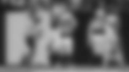 Highlight-Grover-tipped-pass