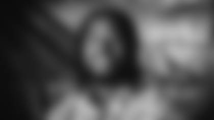 Frankie Luvu - Free Agency Portrait - 16950482