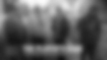 For more Commanders' content, check out the Commanders' YouTube page!

SINGLE-GAME TICKETS AVAILABLE NOW: https://bit.ly/4nfDfpK