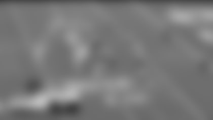 Jacob Martin's red-zone sack vs. Tagovailoa forces Dolphins into field goal formation