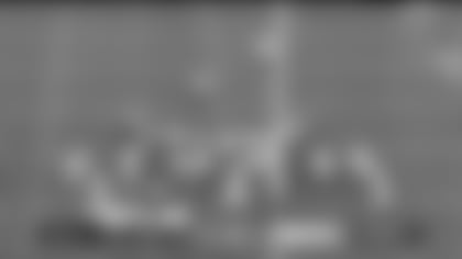 Matt Gay's 26-yard FG brings makes it a 3-3 game in Madrid during first quarter