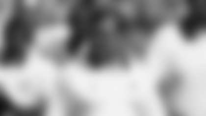 31352--nfl_large_580_1000