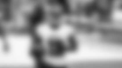 Atlanta Falcons wide receiver Calvin Ridley (18) warms up prior to an NFL football game against the Tampa Bay Buccaneers, Sunday, Jan. 3, 2021, in Tampa, Fla. (AP Photo/Kevin Sabitus)