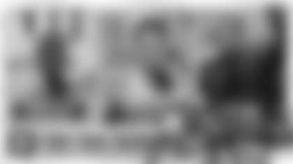 Get your Commanders tickets here! https://bit.ly/3JNUTCP

(01:40) Eagles recap; (18:33) Next steps; (23:00) Very early draft takes; (29:00) Voicemails; (41:00) London Fletcher joins the show

The views and opinions expressed by our podcast guests and/or hosts are their own and do not necessarily reflect the views or positions of the Washington Commanders or any of their representatives.