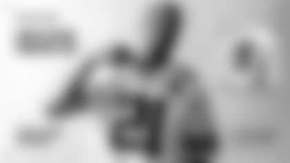 120825_DCM_DionSandersNike_FS(1)