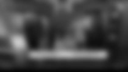 George Teague_Nicole Hutchison_Telestrator SEG