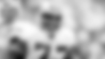 Mailbag_Larry-Allen-hero