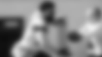 McClay-details-reasons-for-Zeke-return-to-Cowboys-hero