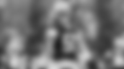 Kendricks--Zimmer-D-suits-Dallas-‘very-well’-hero