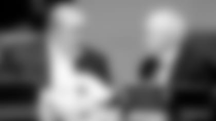 Cowboys-expected-to-expand-defensive-coordinator-search-hero