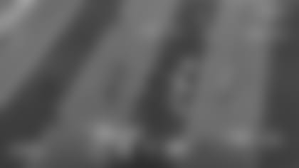 Dee Alford drops Shough for a 4-yard sack