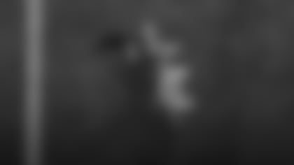 Atlanta Falcons wide receiver Drake London #5 makes a catch during the Week 18 Game against the New Orleans Saints at Mercedes-Benz Stadium in Atlanta, Georgia on Sunday, January 4, 2026. (Photo by Taylor McLaughlin/Atlanta Falcons)