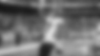 Atlanta Falcons running back Bijan Robinson #7 celebrates after a touchdown during the third quarter of the Week 13 Game against the New York Jets at Metlife Stadium in East Rutherford, New Jersey on Sunday, November 30, 2025. (Photo by Taylor McLaughlin/Atlanta Falcons)