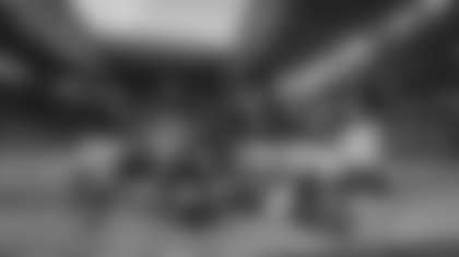 Atlanta Falcons defensive players pose for a photo after Atlanta Falcons cornerback CJ Henderson #39 makes an interception during the Week 16 Game against the Arizona Cardinals at State Farm Stadium in Glendale, Arizona on Sunday, December 21, 2025. (Photo by Taylor McLaughlin/Atlanta Falcons)