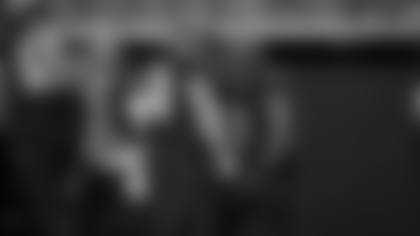 Atlanta Falcons running back Bijan Robinson #7 scores a touchdown during the Week 1 Game against the Tampa Bay Buccaneers at Mercedes-Benz Stadium in Atlanta, Georgia on Sunday, September 7, 2025. (Photo by Jay Bendlin/Atlanta Falcons)