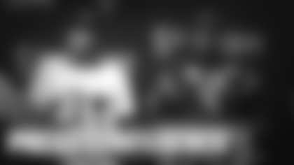 251204_Presser_Bates_Williams_THUMB